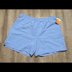 Columbia Omni shade women’s short light blue Sz 1x